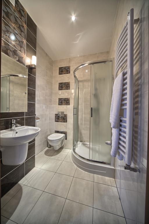 Hotel Stara Fabryka Malogoszcz Room photo